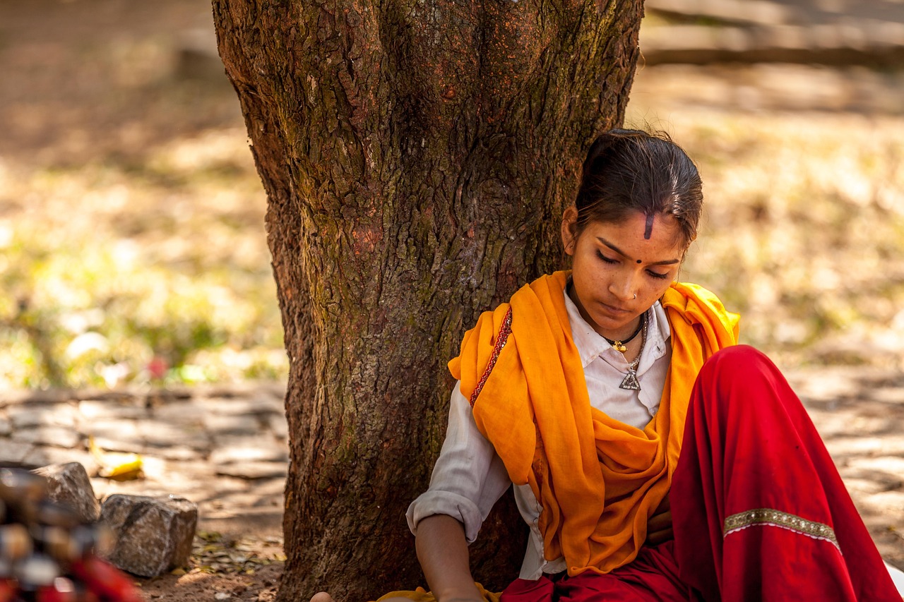 girl, indian, street market, woman, young, traditional, culture, sitting, hindu, outdoors, kochi, cochin, india, indian, street market, street market, hindu, hindu, hindu, kochi, kochi, kochi, cochin, cochin, cochin, india, india, india, india, india